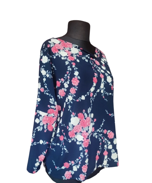 Granatowa bluzka z rękawem 3/4 kimono - kolorowe róże